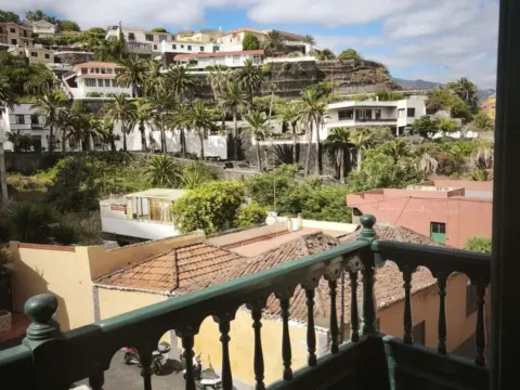 Piso en San Antonio-Las Arenas