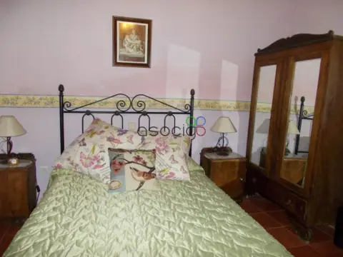 Casa en Valdeverdeja