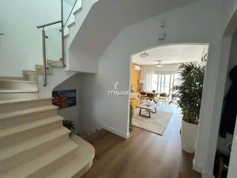 Casa en calle de Cantabria