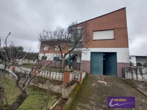 Casa en calle de los Arenales