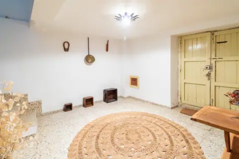 Casa en calle de la Cinta, 6