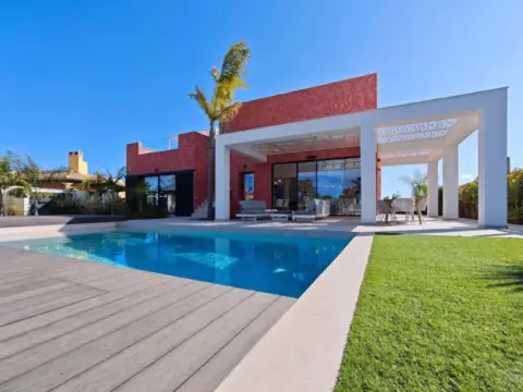 Chalet en calle Desert Springs Resort Ctra. Las Cunas-Palomares, nº Ai-8104