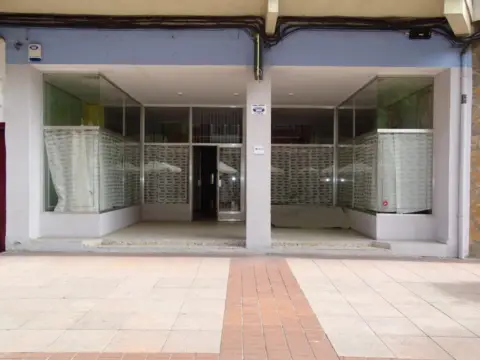 Local comercial en calle de Leopoldo Calvo Sotelo