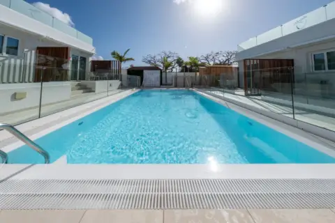 Local comercial en Paso Peatonal Kuoni, nº S/N