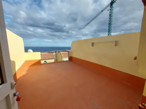 Piso en Las Caletillas