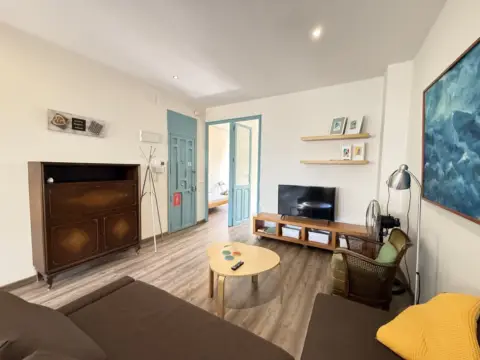 Piso en Carrer Cuba, 33