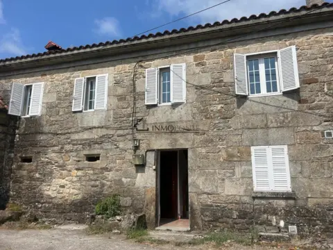 Casa en Forcarei