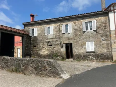 Casa en Forcarei