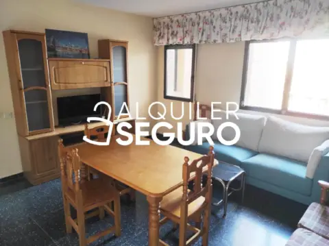 Piso en Antequeruela y Covachuelas