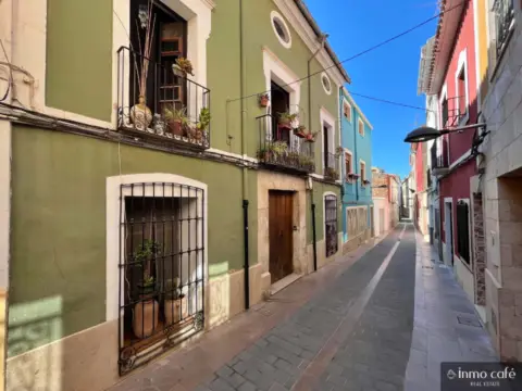 Casa en calle de la Empedrada, 14