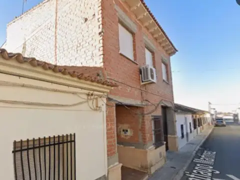 Casa adosada en Mota del Cuervo