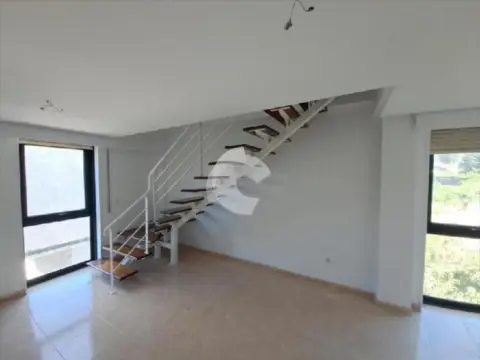 Piso en Lobios