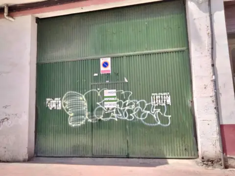 Local comercial en calle del Padre Marín