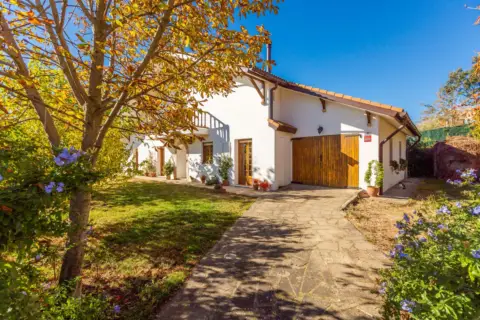 Casa en calle Santa Eulalia, 24