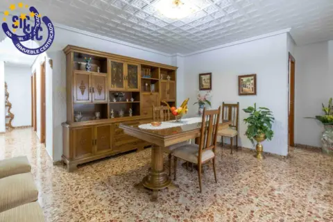 Piso en Avinguda al Vedat