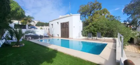 Chalet en Las Troyas