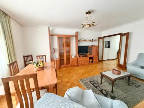 Piso en calle del Pintor Rosales