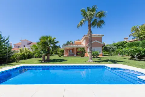 Chalet en Costa Natura