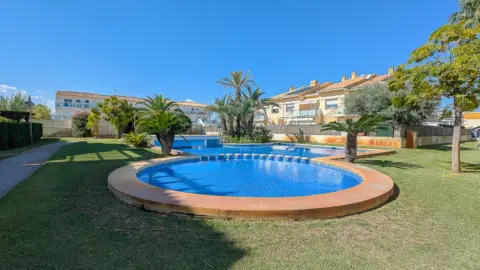 Apartamento en Carrer de Beniarjó, 6