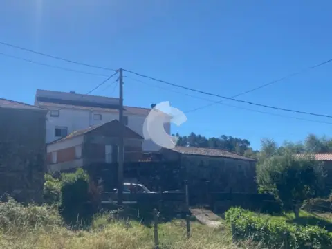 Casa en Ferreiros-Entrimo