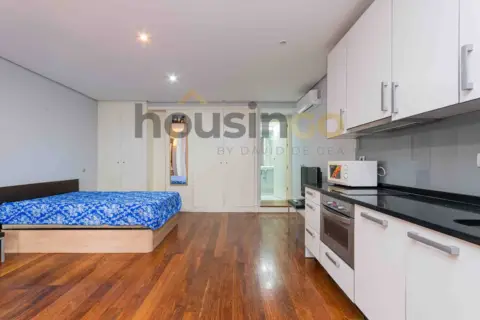 Estudio en calle de Fernández de los Ríos