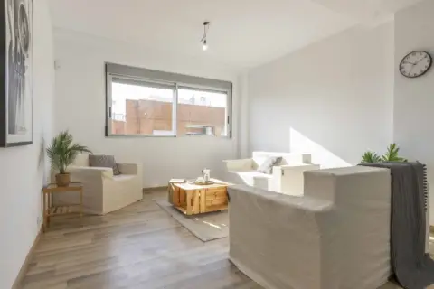 Piso en Zona Carrer de València