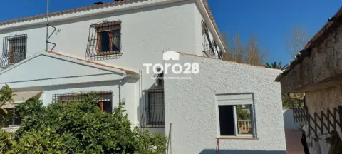 Casa adosada en calle Malvarrosa La