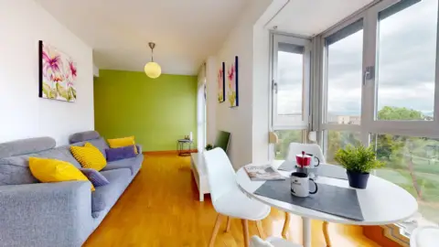 Piso en calle de Francisco Javier Saenz de Oiza