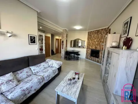 Casa adosada en Sariegos