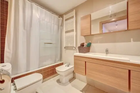 Piso en calle de Rigoberta Menchú, 7