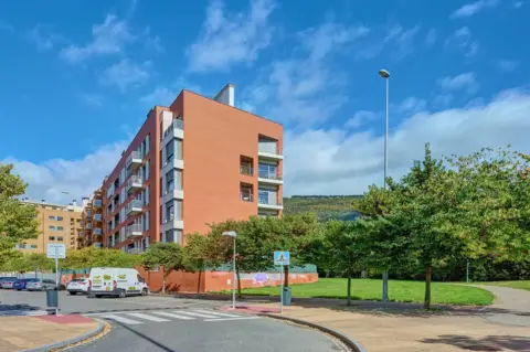 Piso en calle de Rigoberta Menchú, 7