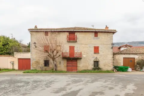 Casa en calle de Izpea, 2