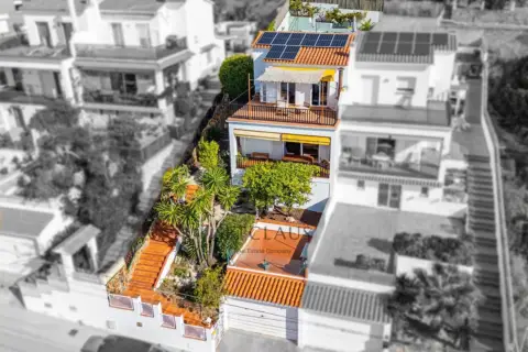 Casa pareada en La Vinya