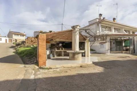 Casa en Chelva