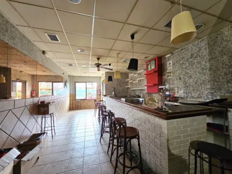 Local comercial en calle Cl Parquin El