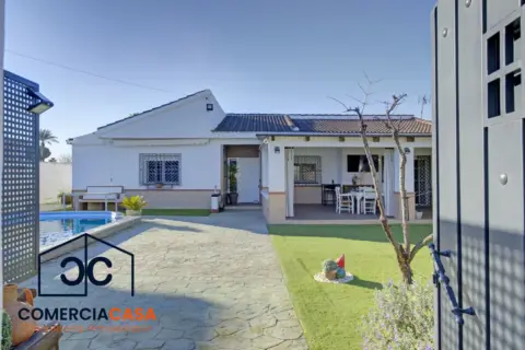 Chalet en Residencial Triana-Barrio Alto-Híjar