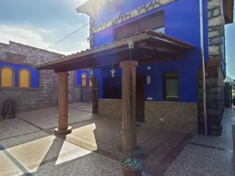 Casa en Pravia