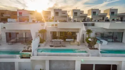 Piso en Urbanizaciones - Ciudad Quesada