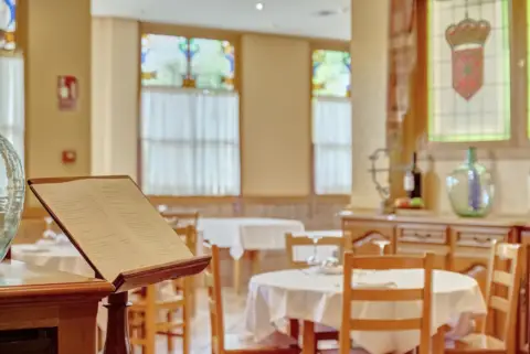 Local comercial en calle Crta. Pamplona Salinas  20. Pamplona-Iruña