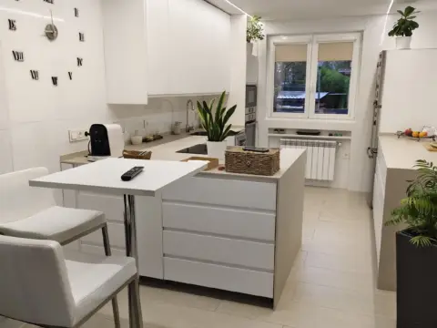 Casa en calle de Mendikoa