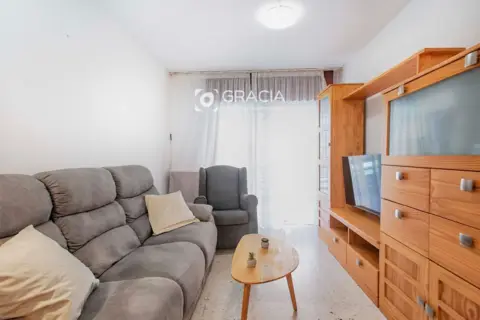 Piso en Avenida Juan Carlos I