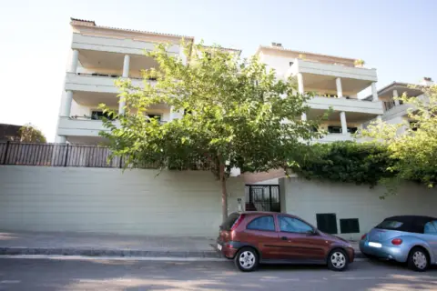 Garaje en calle Adolf V. Humasque