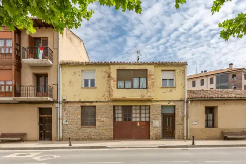 Casa en Avenida de Estella, 32