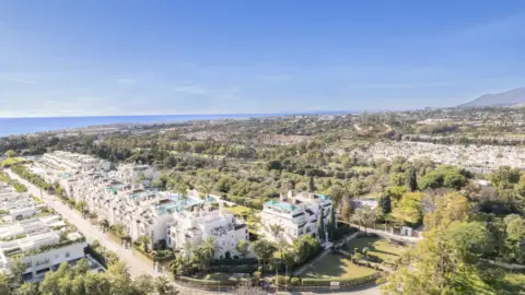 Dúplex en Lomas de Marbella Club-Puente Romano