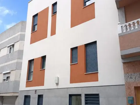 Piso en calle Primavera, 73