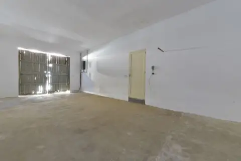 Local comercial en Son Carrió