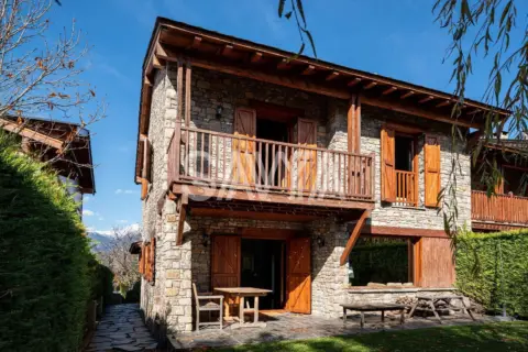 Casa adosada en Prats I Sampsor