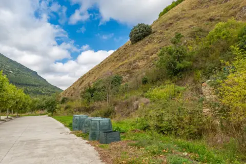 Terreno en calle Barriobajo, nº 24