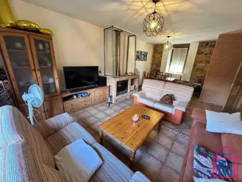 Casa adosada en Cuadros