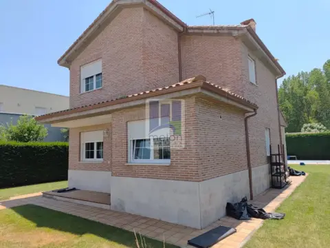 Casa en calle San Medel